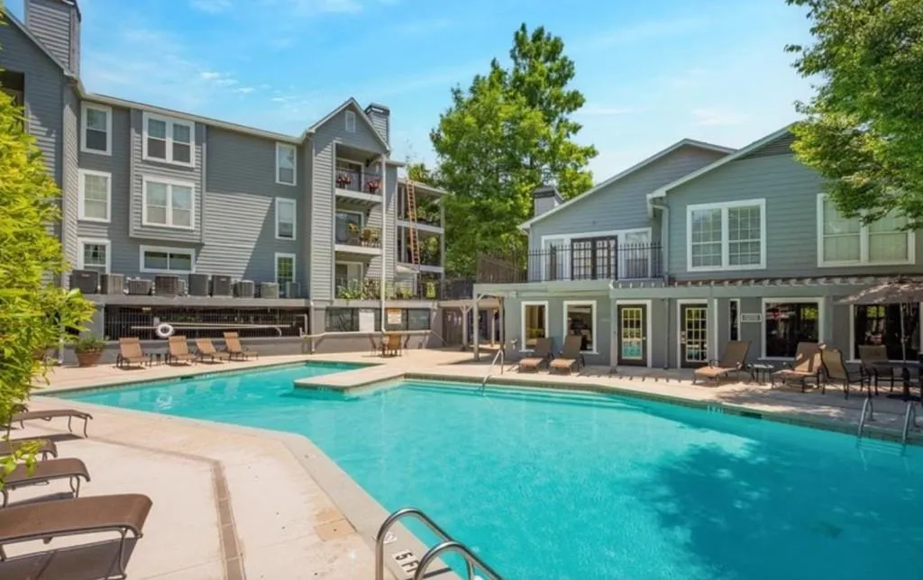 402 Granville Court, Atlanta, Georgia 30328, 1 Bedroom Bedrooms, ,1 BathroomBathrooms,Residential,Sold,402 Granville Court,7505019