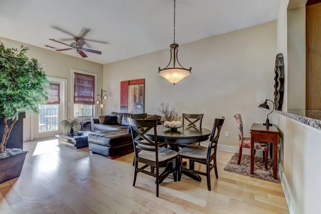 799 Hammond Drive Unit 125, Sandy Springs, Georgia 30328, 1 Bedroom Bedrooms, ,1 BathroomBathrooms,Residential,Sold,799 Hammond Drive Unit 125,5907469