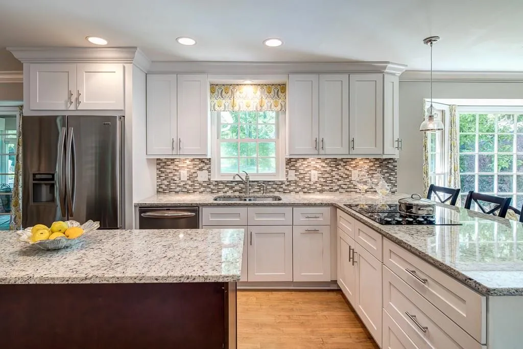 6930 Hunters Knoll Ne, Sandy Springs, Georgia 30328, 5 Bedrooms Bedrooms, ,3 BathroomsBathrooms,Residential,Sold,6930 Hunters Knoll Ne,5921897