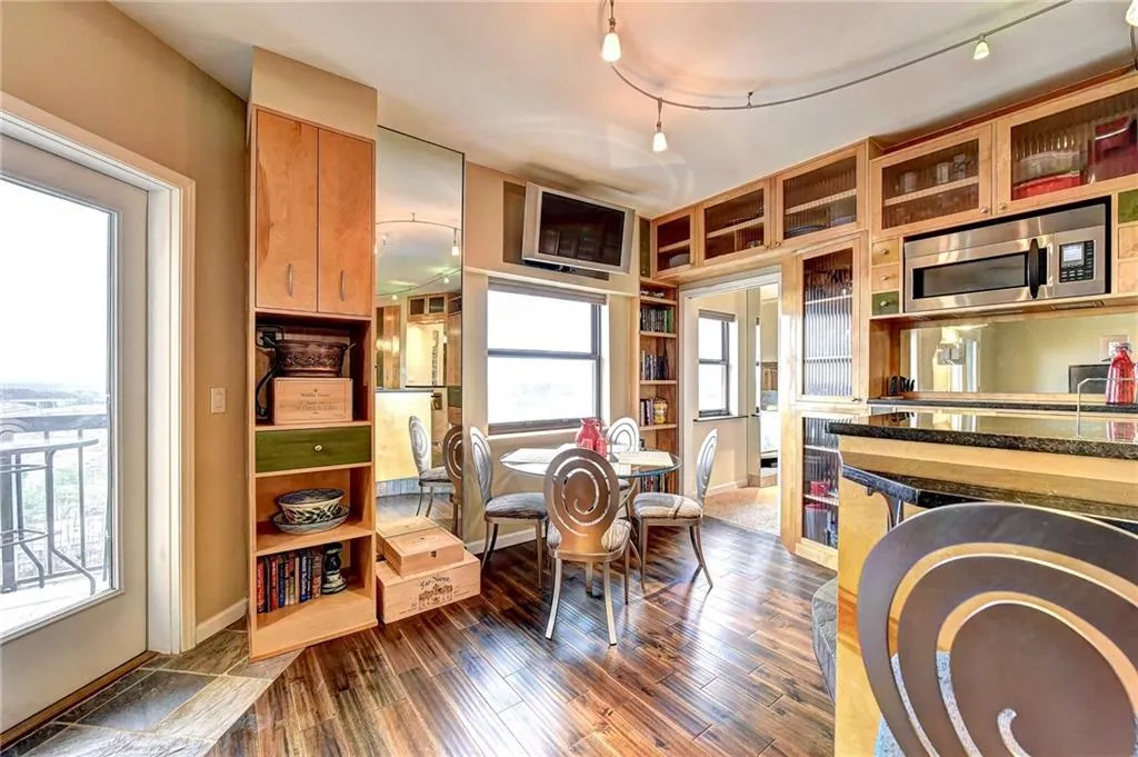 795 Hammond Drive Unit 2205, Atlanta, Georgia 30328, 2 Bedrooms Bedrooms, ,2 BathroomsBathrooms,Residential,Sold,795 Hammond Drive Unit 2205,6120596