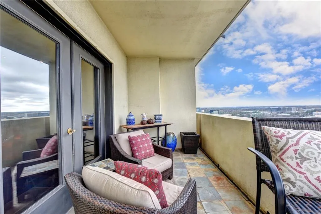 795 Hammond Drive Unit 2205, Atlanta, Georgia 30328, 2 Bedrooms Bedrooms, ,2 BathroomsBathrooms,Residential,Sold,795 Hammond Drive Unit 2205,6120596