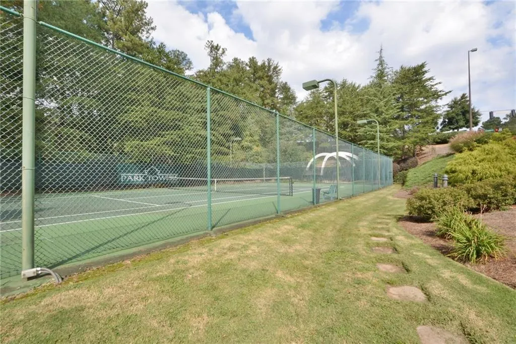 795 Hammond Drive Unit 2205, Atlanta, Georgia 30328, 2 Bedrooms Bedrooms, ,2 BathroomsBathrooms,Residential,Sold,795 Hammond Drive Unit 2205,6120596