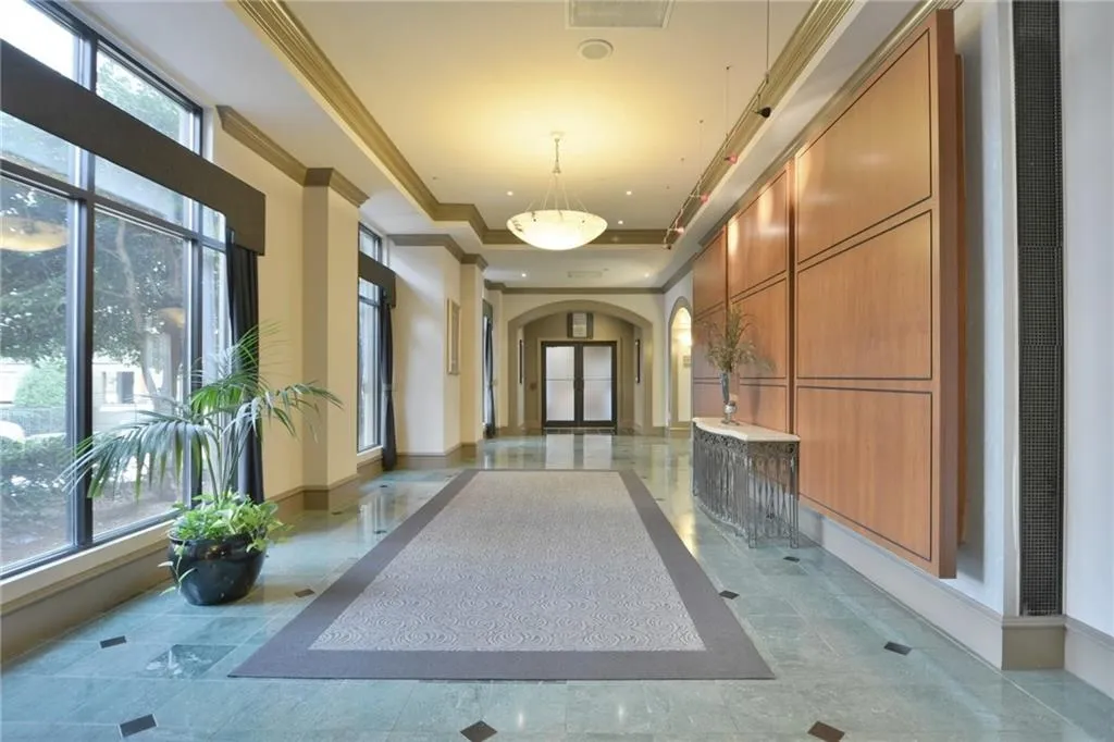 795 Hammond Drive Unit 2205, Atlanta, Georgia 30328, 2 Bedrooms Bedrooms, ,2 BathroomsBathrooms,Residential,Sold,795 Hammond Drive Unit 2205,6120596
