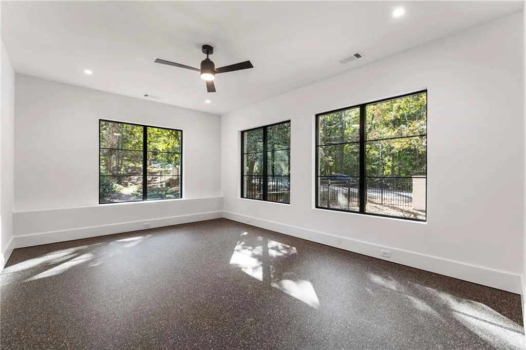 388 Londonberry Road Nw, Sandy Springs, Georgia 30327, 6 Bedrooms Bedrooms, 0 ,6 BathroomsBathrooms,Residential,For Sale,388 Londonberry Road Nw,7821788