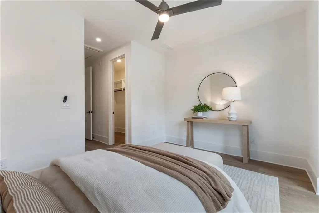 388 Londonberry Road Nw, Sandy Springs, Georgia 30327, 6 Bedrooms Bedrooms, 0 ,6 BathroomsBathrooms,Residential,For Sale,388 Londonberry Road Nw,7821788