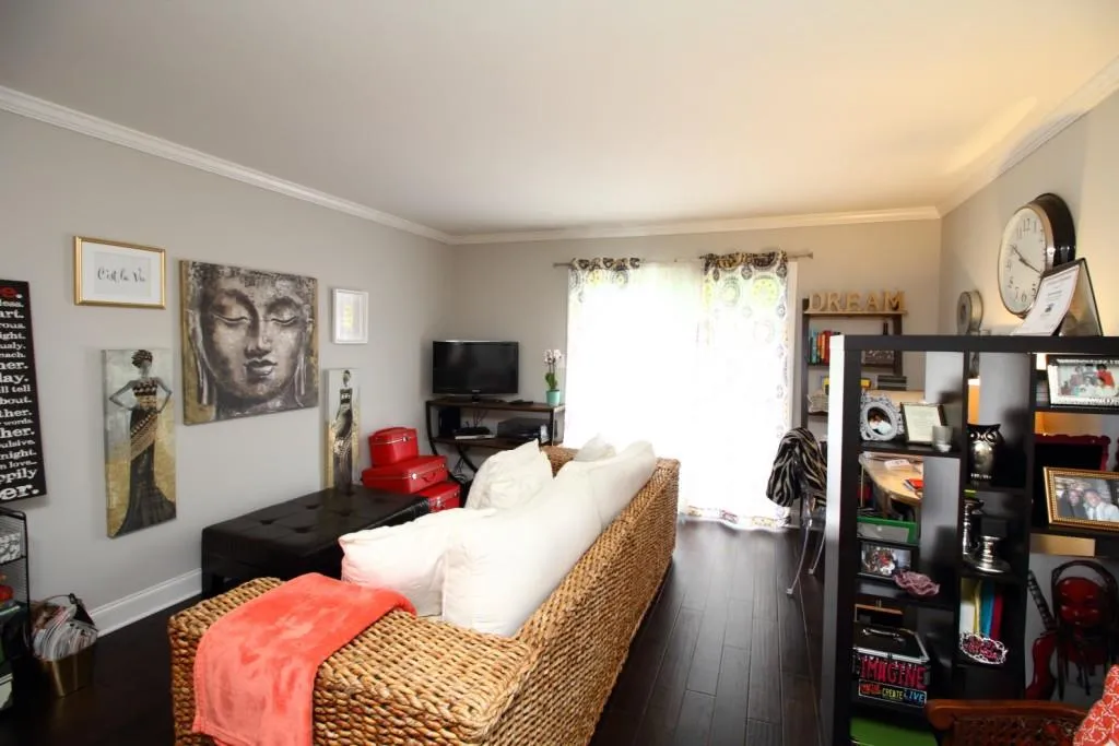 5400 Roswell Road Unit C5, Atlanta, Georgia 30342, 1 Bedroom Bedrooms, ,1 BathroomBathrooms,Residential,Sold,5400 Roswell Road Unit C5,5838855