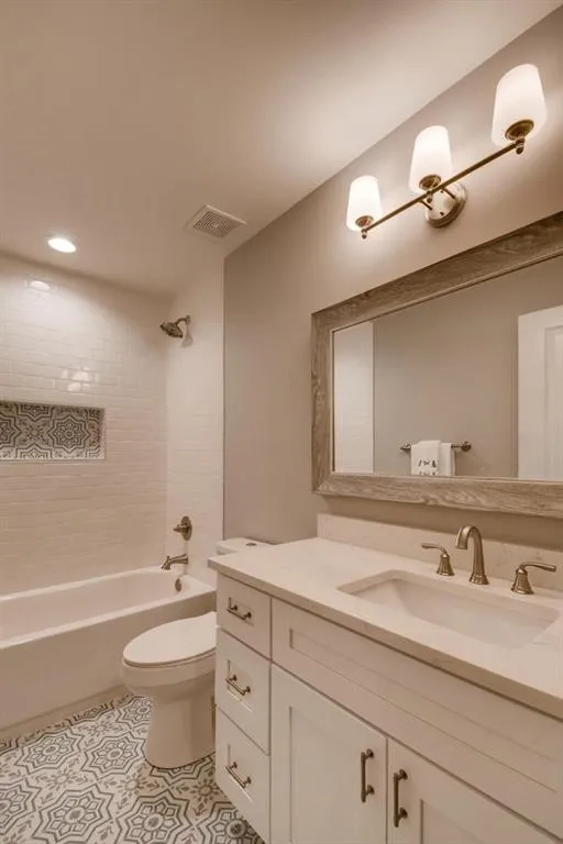 5005 Vallo Vista Court, Sandy Springs, Georgia 30342, 5 Bedrooms Bedrooms, ,3 BathroomsBathrooms,Residential,Sold,5005 Vallo Vista Court,6665194