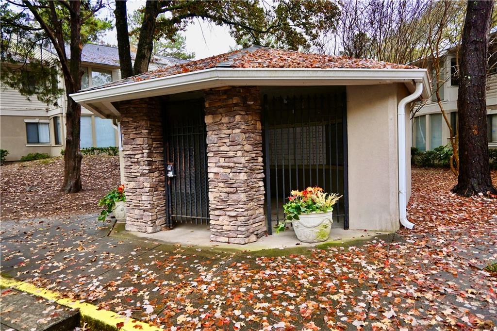 3019 Wingate Way, Sandy Springs, Georgia 30350, 2 Bedrooms Bedrooms, ,2 BathroomsBathrooms,Residential,Sold,3019 Wingate Way,7302678