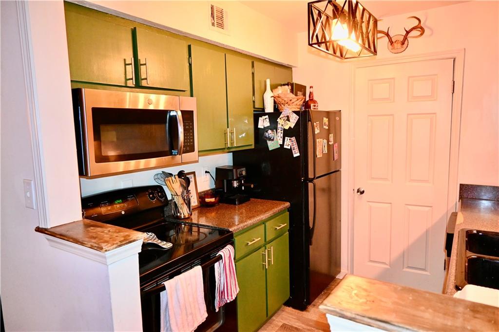 3019 Wingate Way, Sandy Springs, Georgia 30350, 2 Bedrooms Bedrooms, ,2 BathroomsBathrooms,Residential,Sold,3019 Wingate Way,7302678