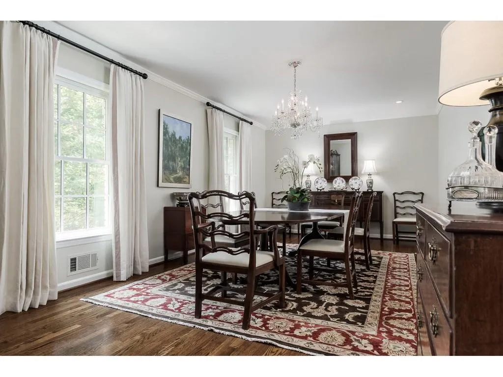 380 Elden Drive, Sandy Springs, Georgia 30342, 4 Bedrooms Bedrooms, ,3 BathroomsBathrooms,Residential,Sold,380 Elden Drive,6060478