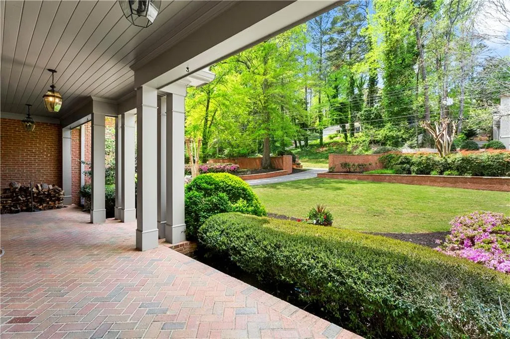 4859 Lake Forrest Drive, Atlanta, Georgia 30342, 7 Bedrooms Bedrooms, ,6 BathroomsBathrooms,Residential,Sold,4859 Lake Forrest Drive,7031962