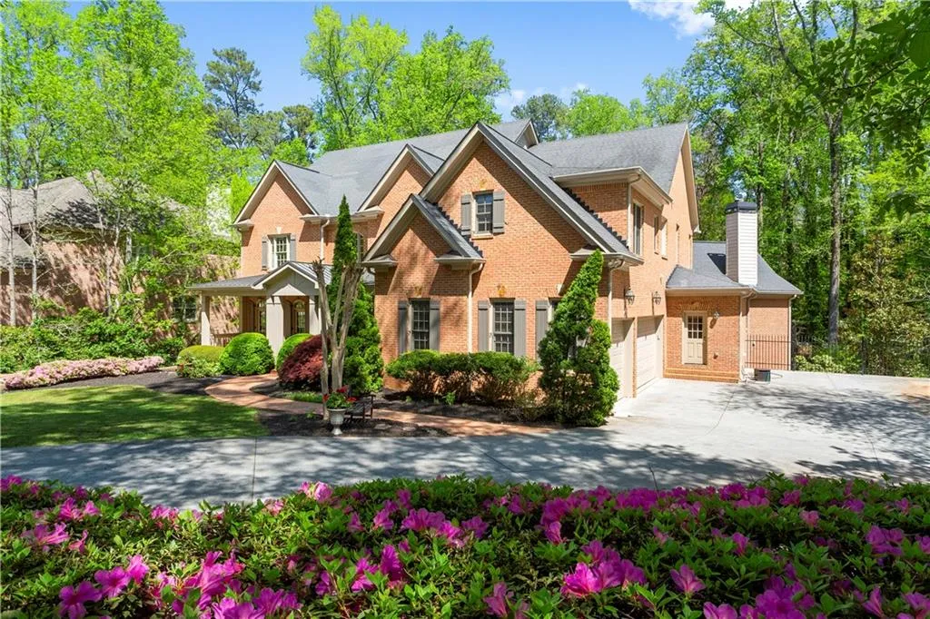 4859 Lake Forrest Drive, Atlanta, Georgia 30342, 7 Bedrooms Bedrooms, ,6 BathroomsBathrooms,Residential,Sold,4859 Lake Forrest Drive,7031962