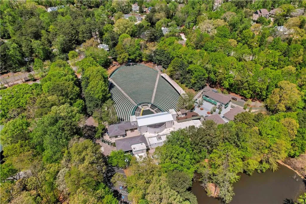 4859 Lake Forrest Drive, Atlanta, Georgia 30342, 7 Bedrooms Bedrooms, ,6 BathroomsBathrooms,Residential,Sold,4859 Lake Forrest Drive,7031962