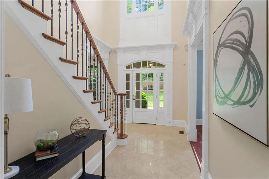 4859 Lake Forrest Drive, Atlanta, Georgia 30342, 7 Bedrooms Bedrooms, ,6 BathroomsBathrooms,Residential,Sold,4859 Lake Forrest Drive,7031962