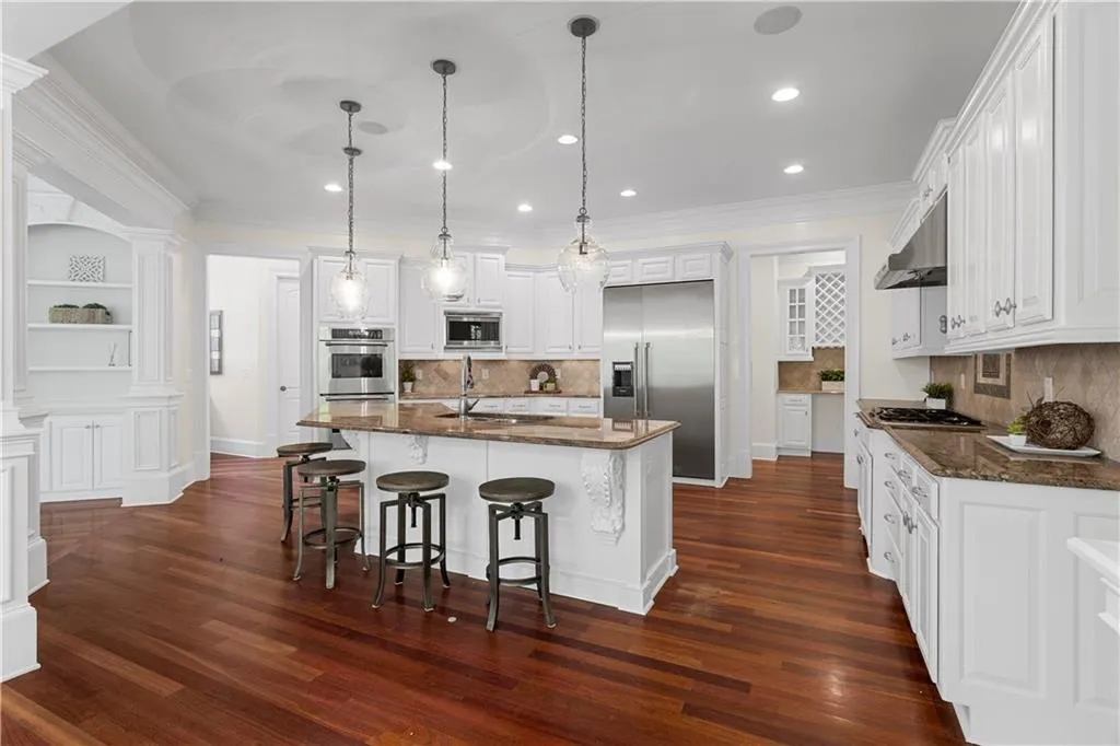 4859 Lake Forrest Drive, Atlanta, Georgia 30342, 7 Bedrooms Bedrooms, ,6 BathroomsBathrooms,Residential,Sold,4859 Lake Forrest Drive,7031962