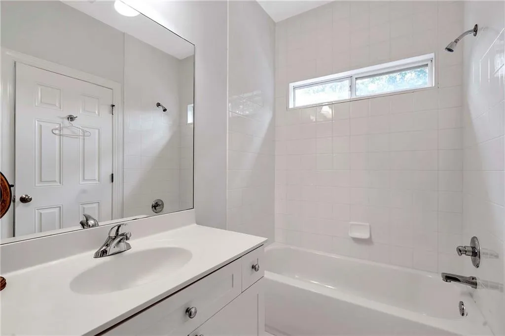 21 Cliftwood Drive Ne, Atlanta, Georgia 30328, 5 Bedrooms Bedrooms, ,5 BathroomsBathrooms,Residential,For Sale,21 Cliftwood Drive Ne,7636351