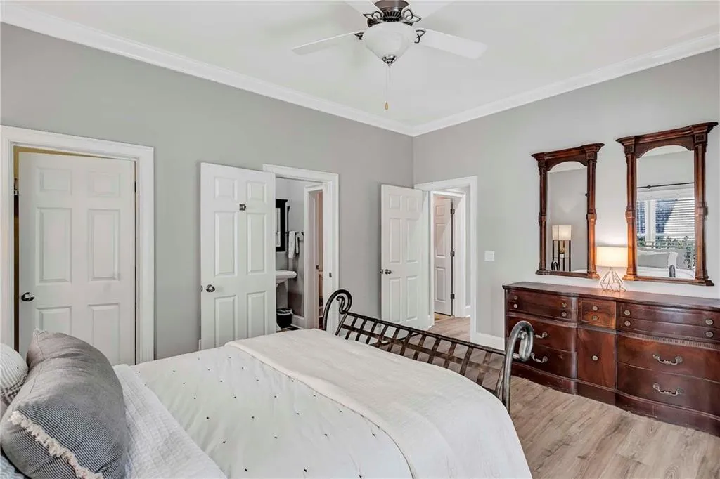21 Cliftwood Drive Ne, Atlanta, Georgia 30328, 5 Bedrooms Bedrooms, ,5 BathroomsBathrooms,Residential,For Sale,21 Cliftwood Drive Ne,7636351