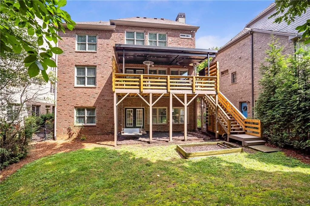 21 Cliftwood Drive Ne, Atlanta, Georgia 30328, 5 Bedrooms Bedrooms, ,5 BathroomsBathrooms,Residential,For Sale,21 Cliftwood Drive Ne,7636351