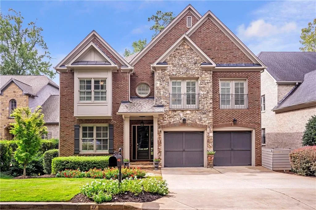 21 Cliftwood Drive Ne, Atlanta, Georgia 30328, 5 Bedrooms Bedrooms, ,5 BathroomsBathrooms,Residential,For Sale,21 Cliftwood Drive Ne,7636351