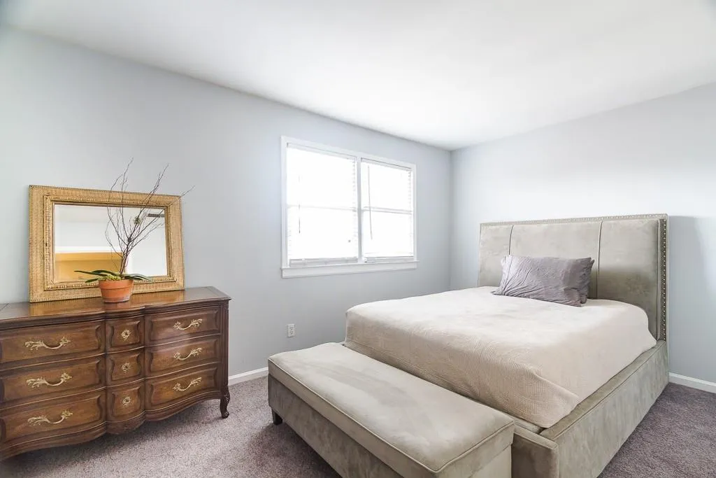 6520 Roswell Road Unit 50, Atlanta, Georgia 30328, 2 Bedrooms Bedrooms, ,1 BathroomBathrooms,Residential,Sold,6520 Roswell Road Unit 50,5851815