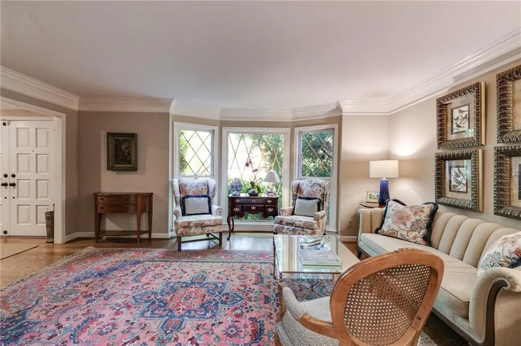 375 Spindle Court, Sandy Springs, Georgia 30350, 4 Bedrooms Bedrooms, ,4 BathroomsBathrooms,Residential,Sold,375 Spindle Court,7570964