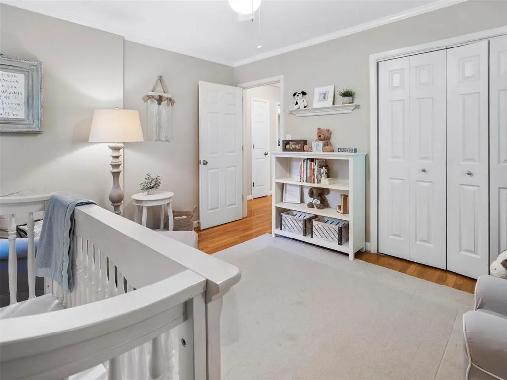 6076 Kayron Drive, Atlanta, Georgia 30328, 3 Bedrooms Bedrooms, ,2 BathroomsBathrooms,Residential,Sold,6076 Kayron Drive,6800819