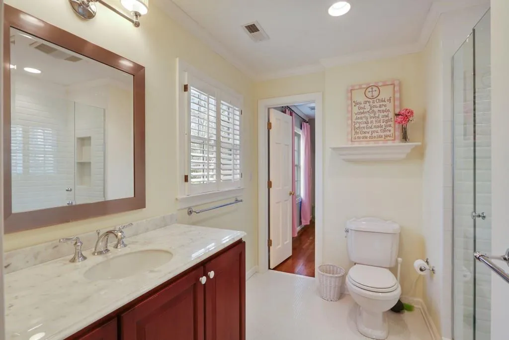 610 Chestnut Hall Lane, Atlanta, Georgia 30327, 4 Bedrooms Bedrooms, ,3 BathroomsBathrooms,Residential,Sold,610 Chestnut Hall Lane,6522330