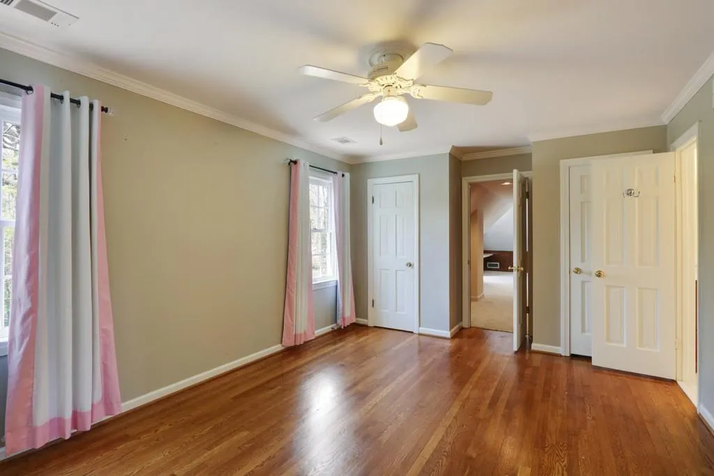 610 Chestnut Hall Lane, Atlanta, Georgia 30327, 4 Bedrooms Bedrooms, ,3 BathroomsBathrooms,Residential,Sold,610 Chestnut Hall Lane,6522330