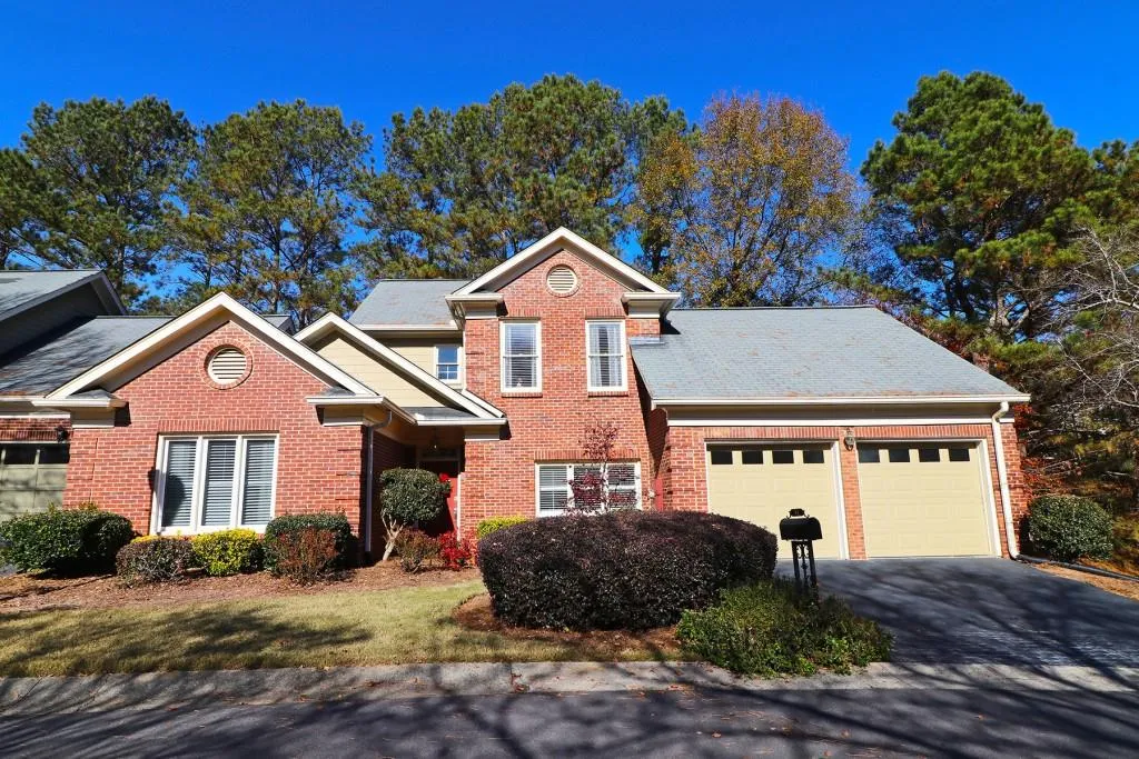 7155 Roswell Road Unit 31, Sandy Springs, Georgia 30328, 3 Bedrooms Bedrooms, ,2 BathroomsBathrooms,Residential,Sold,7155 Roswell Road Unit 31,6976822