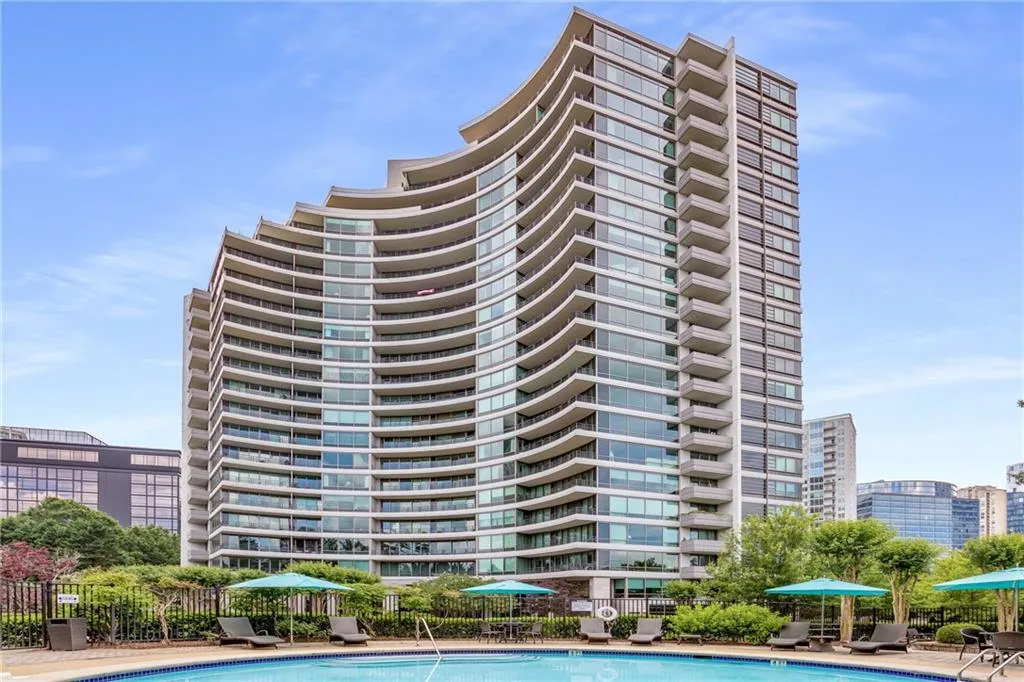 700 Park Regency Place Ne Unit 1906, Atlanta, Georgia 30326, 2 Bedrooms Bedrooms, ,2 BathroomsBathrooms,Residential,For Sale,700 Park Regency Place Ne Unit 1906,7624477