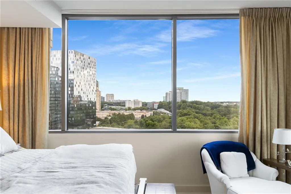 700 Park Regency Place Ne Unit 1906, Atlanta, Georgia 30326, 2 Bedrooms Bedrooms, ,2 BathroomsBathrooms,Residential,For Sale,700 Park Regency Place Ne Unit 1906,7624477
