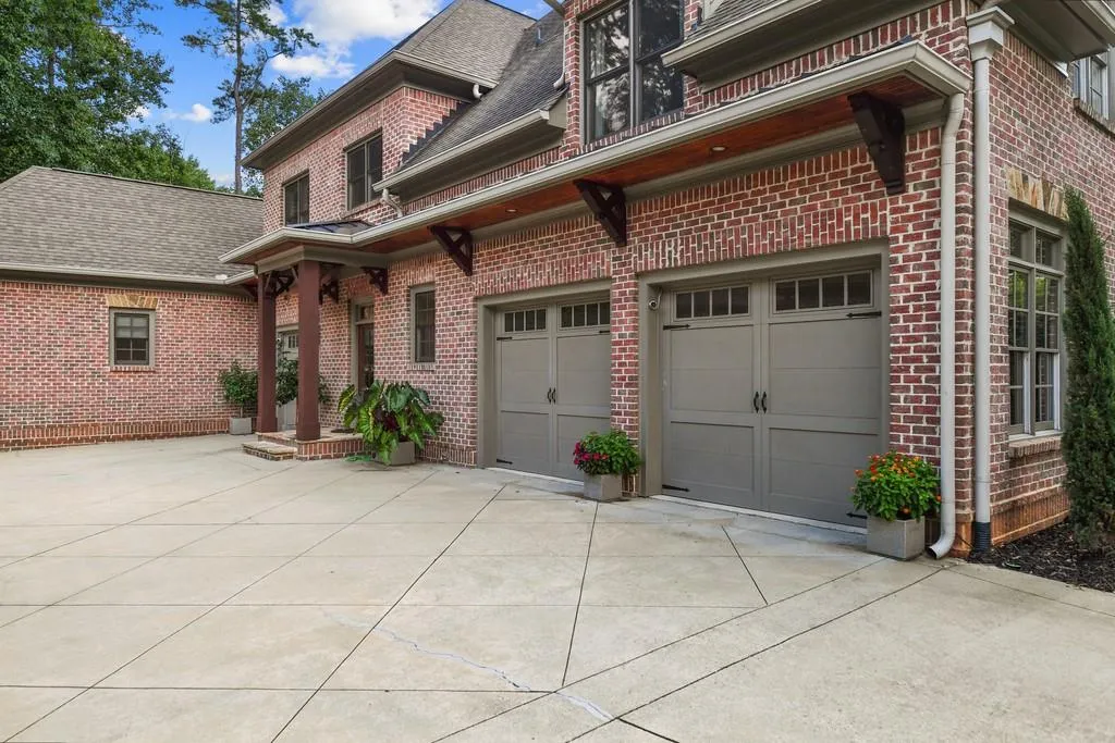 225 Rivermere Way, Atlanta, Georgia 30350, 5 Bedrooms Bedrooms, ,5 BathroomsBathrooms,Residential,Sold,225 Rivermere Way,6782288