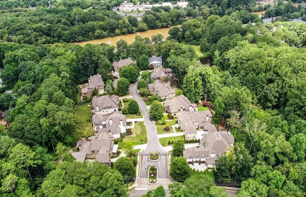 225 Rivermere Way, Atlanta, Georgia 30350, 5 Bedrooms Bedrooms, ,5 BathroomsBathrooms,Residential,Sold,225 Rivermere Way,6782288