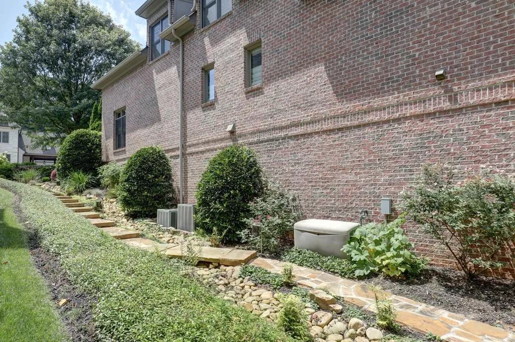 225 Rivermere Way, Atlanta, Georgia 30350, 5 Bedrooms Bedrooms, ,5 BathroomsBathrooms,Residential,Sold,225 Rivermere Way,6782288