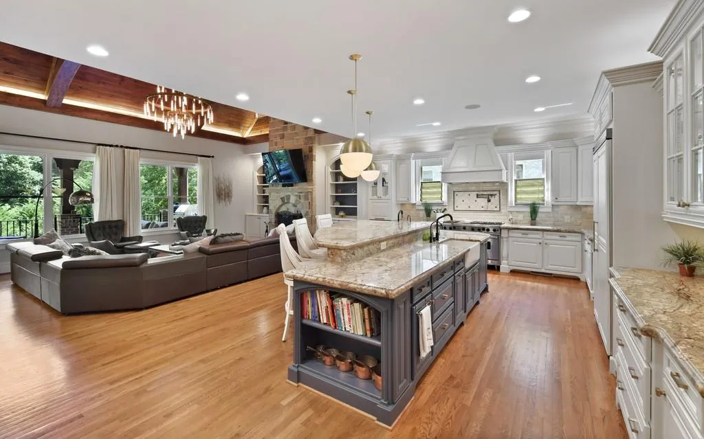 225 Rivermere Way, Atlanta, Georgia 30350, 5 Bedrooms Bedrooms, ,5 BathroomsBathrooms,Residential,Sold,225 Rivermere Way,6782288