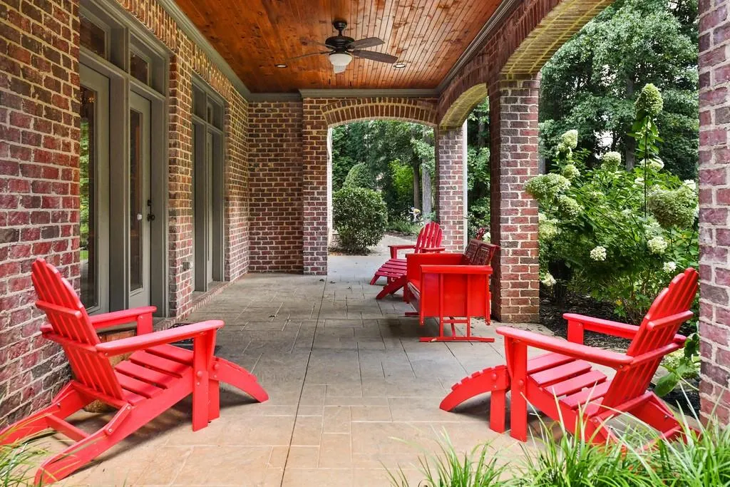 225 Rivermere Way, Atlanta, Georgia 30350, 5 Bedrooms Bedrooms, ,5 BathroomsBathrooms,Residential,Sold,225 Rivermere Way,6782288