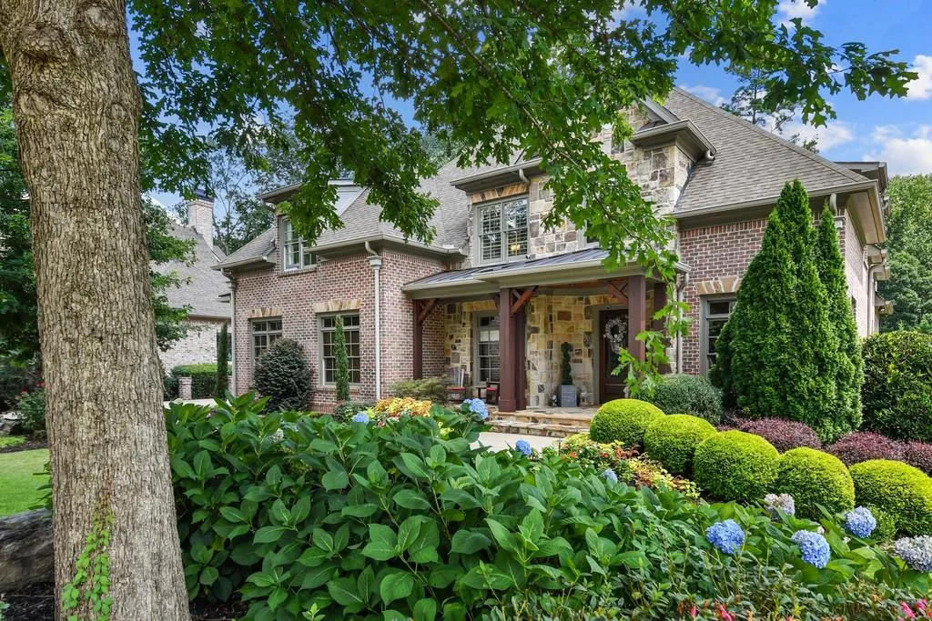 225 Rivermere Way, Atlanta, Georgia 30350, 5 Bedrooms Bedrooms, ,5 BathroomsBathrooms,Residential,Sold,225 Rivermere Way,6782288