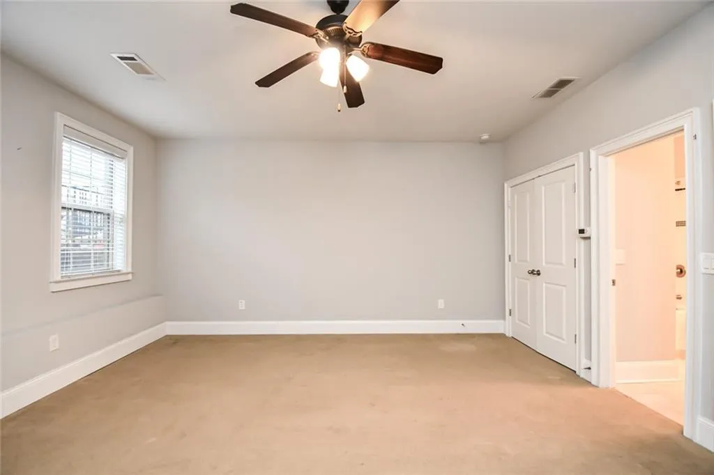 198 Alderwood Point, Atlanta, Georgia 30328, 3 Bedrooms Bedrooms, ,3 BathroomsBathrooms,Residential,For Sale,198 Alderwood Point,7628266