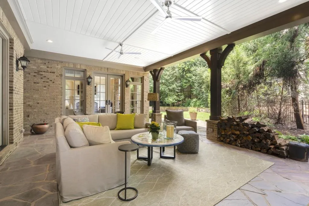 75 Forrest Lake Drive, Sandy Springs, Georgia 30327, 5 Bedrooms Bedrooms, ,5 BathroomsBathrooms,Residential,For Sale,75 Forrest Lake Drive,7634433