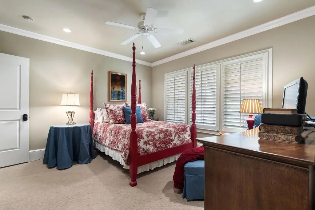 75 Forrest Lake Drive, Sandy Springs, Georgia 30327, 5 Bedrooms Bedrooms, ,5 BathroomsBathrooms,Residential,For Sale,75 Forrest Lake Drive,7634433