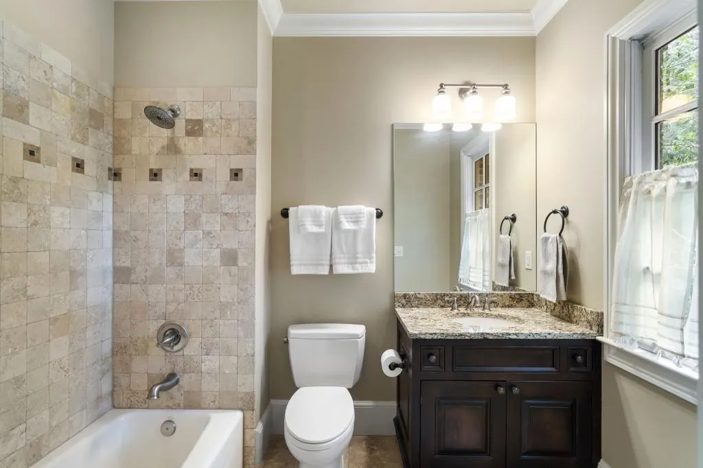75 Forrest Lake Drive, Sandy Springs, Georgia 30327, 5 Bedrooms Bedrooms, ,5 BathroomsBathrooms,Residential,For Sale,75 Forrest Lake Drive,7634433