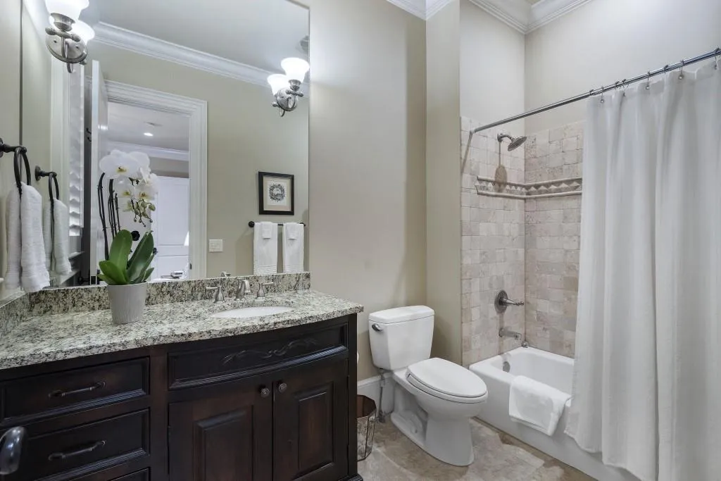 75 Forrest Lake Drive, Sandy Springs, Georgia 30327, 5 Bedrooms Bedrooms, ,5 BathroomsBathrooms,Residential,For Sale,75 Forrest Lake Drive,7634433