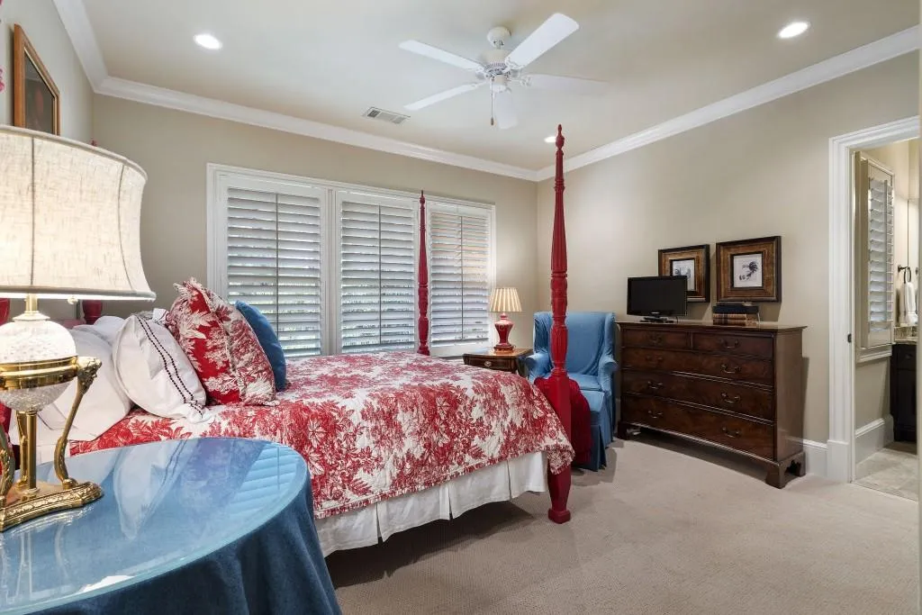 75 Forrest Lake Drive, Sandy Springs, Georgia 30327, 5 Bedrooms Bedrooms, ,5 BathroomsBathrooms,Residential,For Sale,75 Forrest Lake Drive,7634433