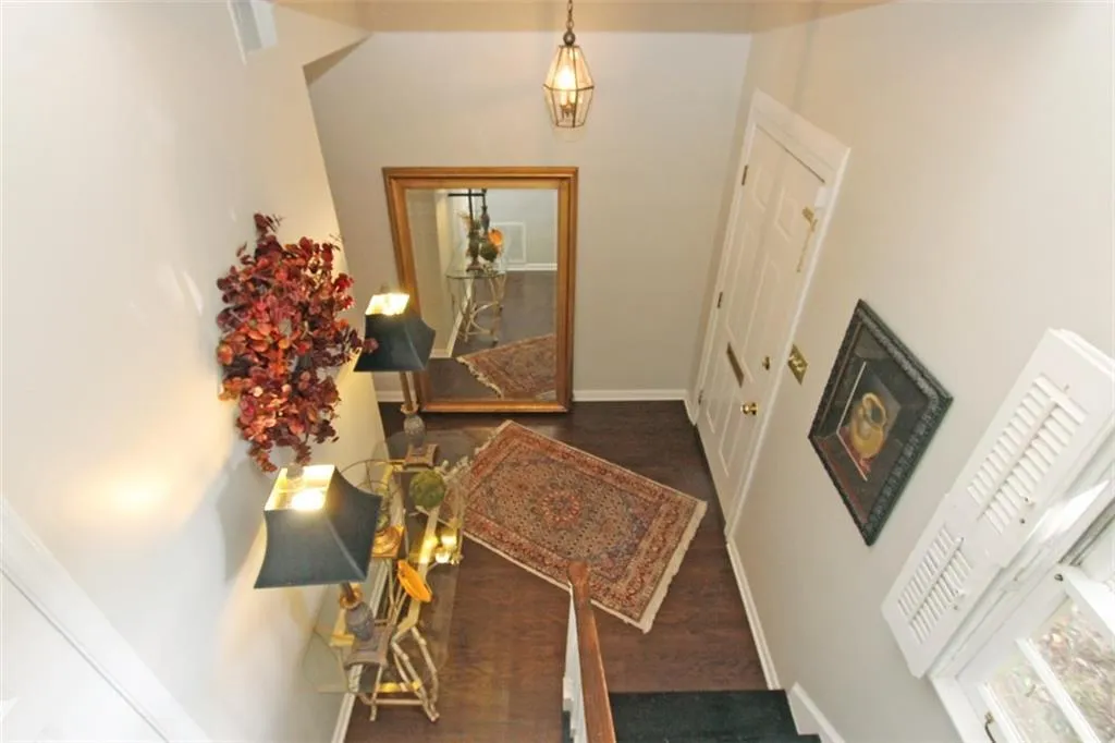 3050 Margaret Mitchell Drive Nw Unit 16, Atlanta, Georgia 30327, 3 Bedrooms Bedrooms, ,3 BathroomsBathrooms,Residential,Sold,3050 Margaret Mitchell Drive Nw Unit 16,5734722
