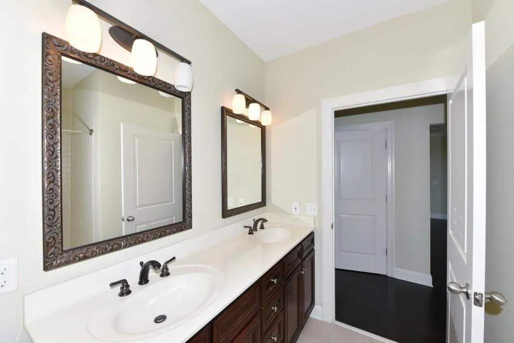 901 Abernathy Road Unit 6300, Atlanta, Georgia 30328, 3 Bedrooms Bedrooms, ,2 BathroomsBathrooms,Residential,Sold,901 Abernathy Road Unit 6300,6807015