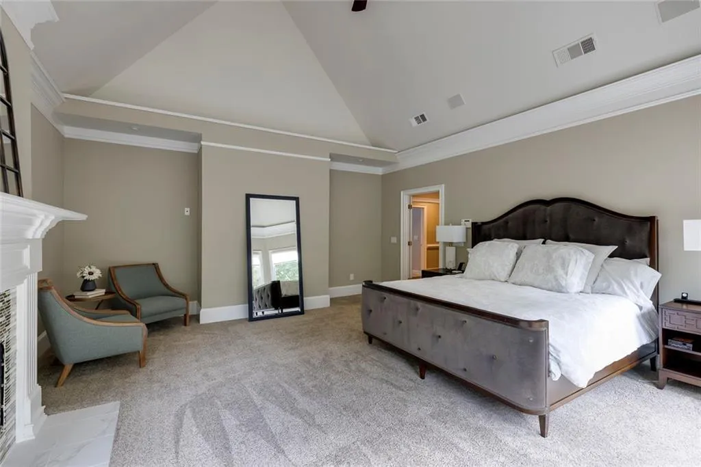 8325 Jett Ferry Road, Sandy Springs, Georgia 30350, 6 Bedrooms Bedrooms, ,4 BathroomsBathrooms,Residential,Sold,8325 Jett Ferry Road,7435164