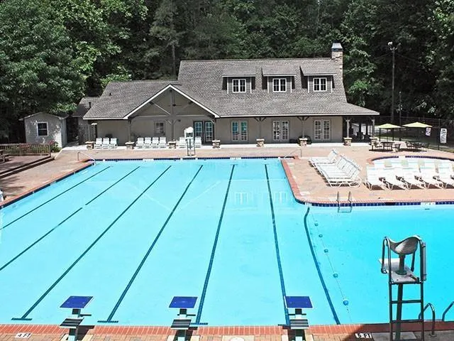 225 Hunters Point, Atlanta, Georgia 30328, 4 Bedrooms Bedrooms, ,3 BathroomsBathrooms,Residential,Sold,225 Hunters Point,6706016