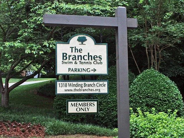 225 Hunters Point, Atlanta, Georgia 30328, 4 Bedrooms Bedrooms, ,3 BathroomsBathrooms,Residential,Sold,225 Hunters Point,6706016