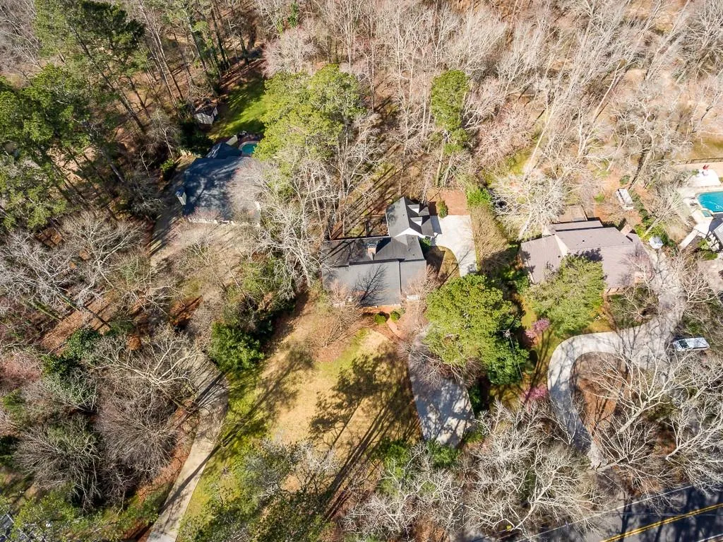 2190 Spalding Drive, Atlanta, Georgia 30350, 5 Bedrooms Bedrooms, ,3 BathroomsBathrooms,Residential,Sold,2190 Spalding Drive,6575327