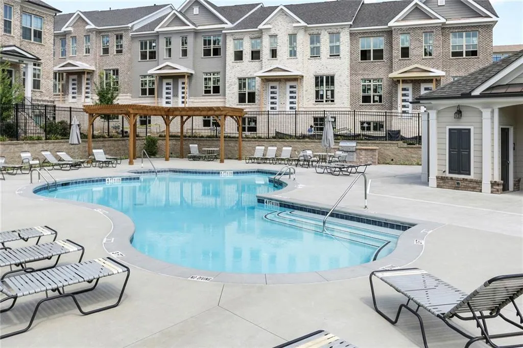 4139 Township Parkway, Atlanta, Georgia 30342, 3 Bedrooms Bedrooms, ,3 BathroomsBathrooms,Residential,Sold,4139 Township Parkway,7186939